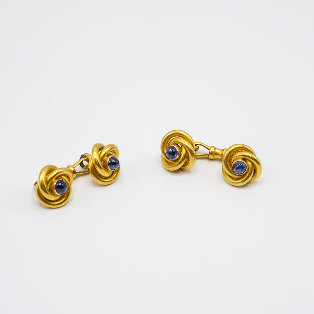 Cabochon sapphire gold cufflinks