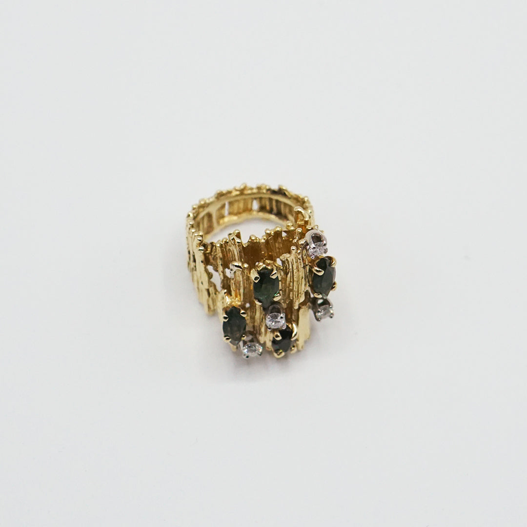 Modernist ring