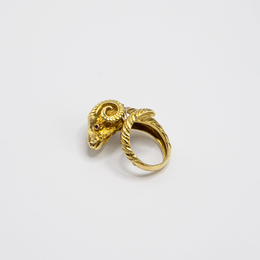 Ram's head ring